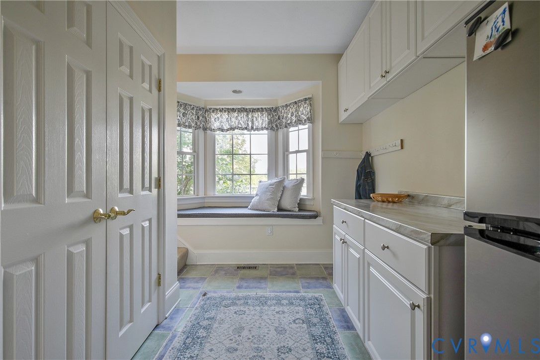 5297 Deer Beagle Ln