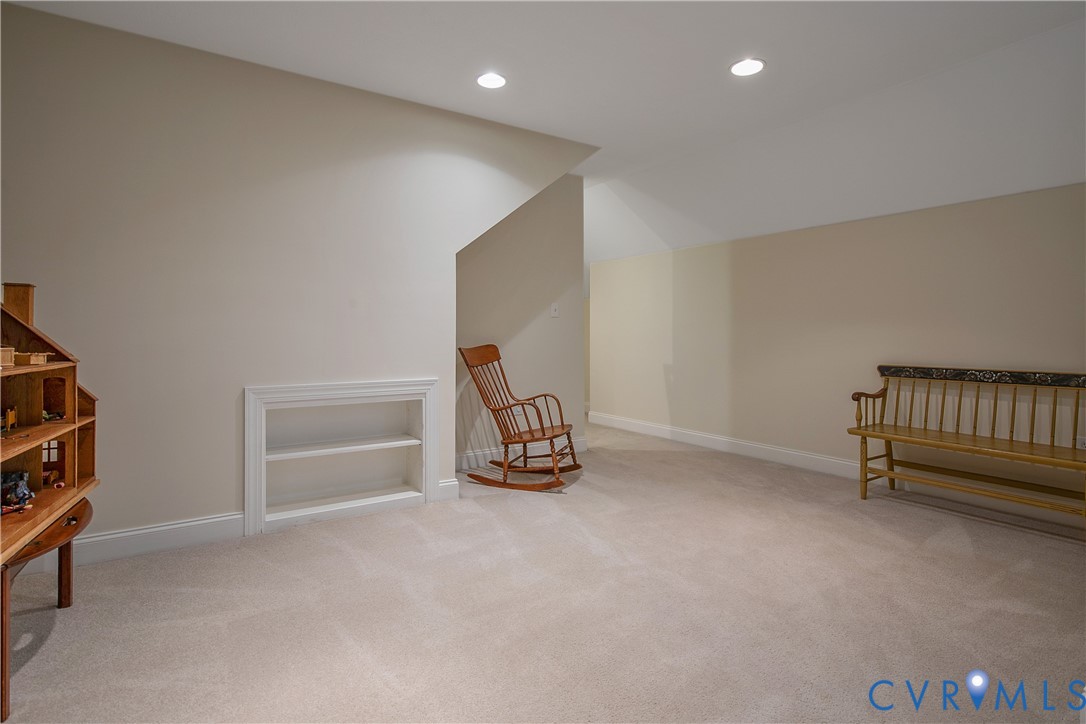 5297 Deer Beagle Ln