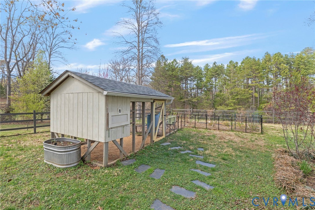 4039 Richmond Rd