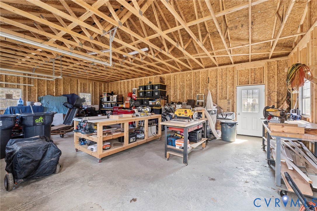 4039 Richmond Rd