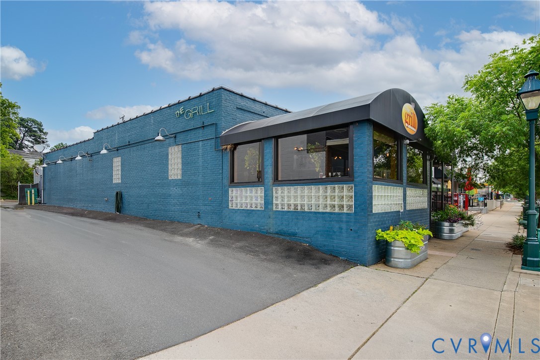 907 Granite Ave