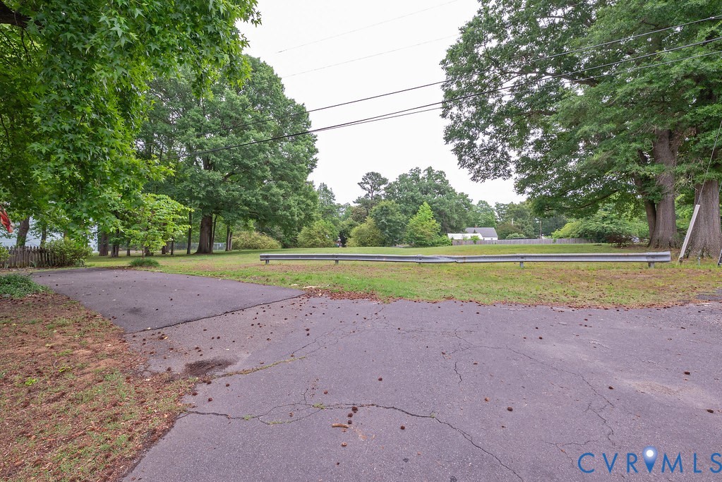 5400 Bondsor Ln
