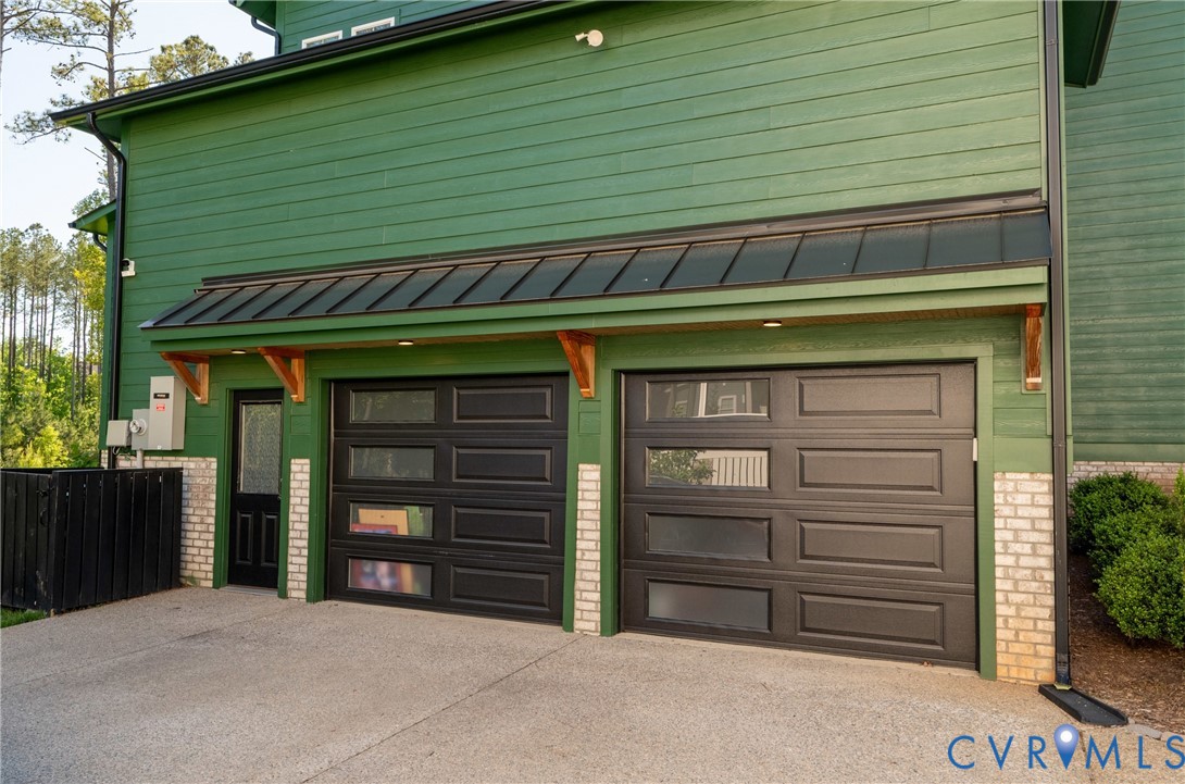 18131 Timber Banks Ln