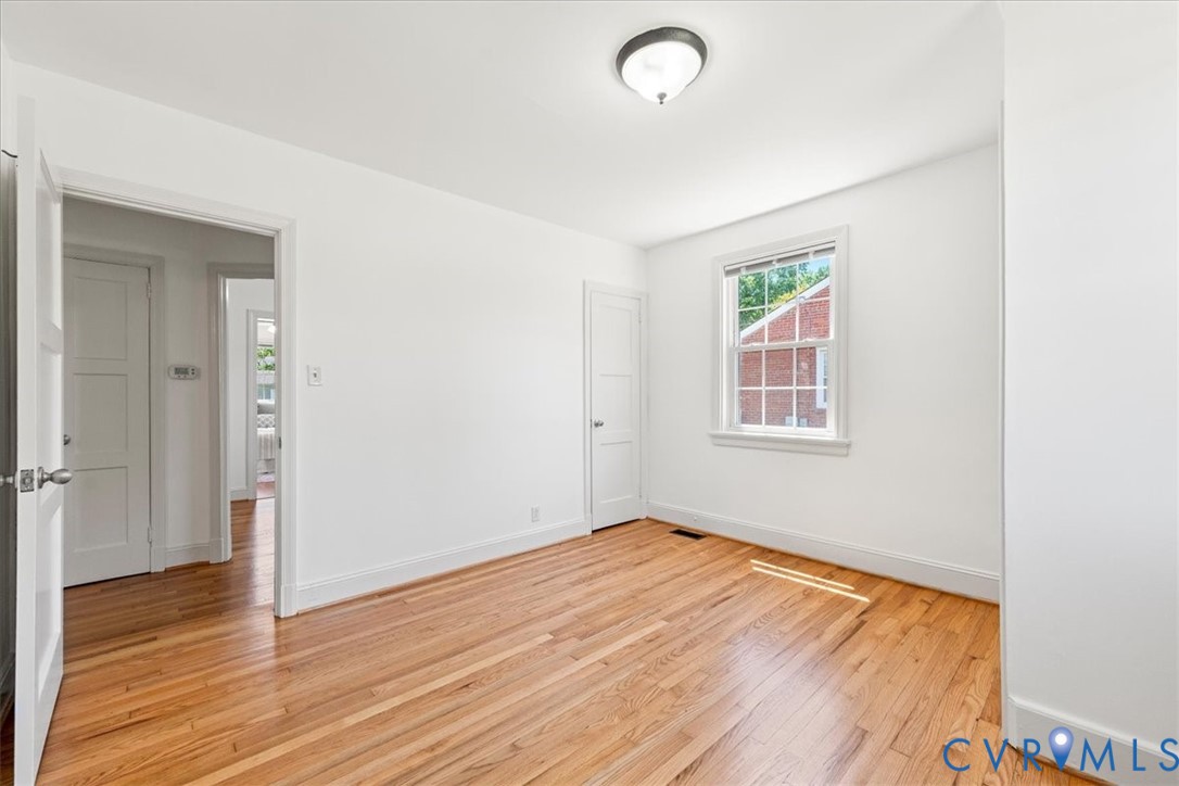 2331 Carlisle Ave