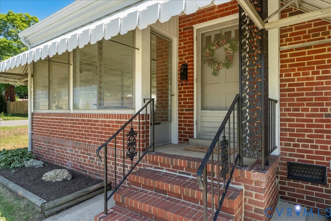 2331 Carlisle Ave