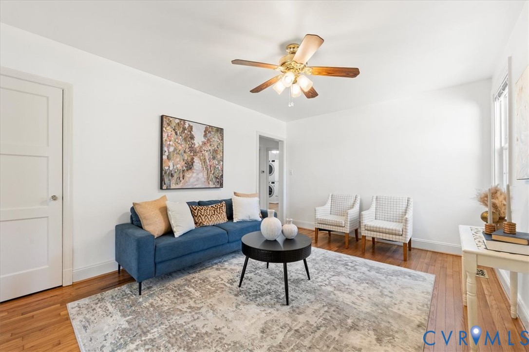 2331 Carlisle Ave