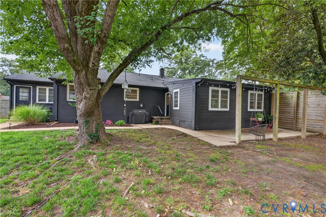 7724 Turf Ln