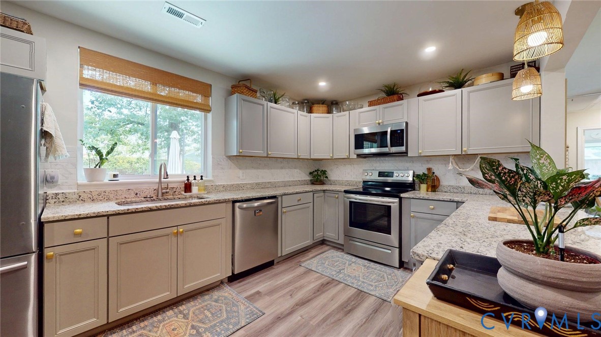 1109 Pierpont Rd