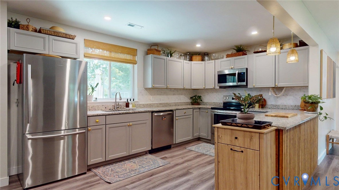 1109 Pierpont Rd
