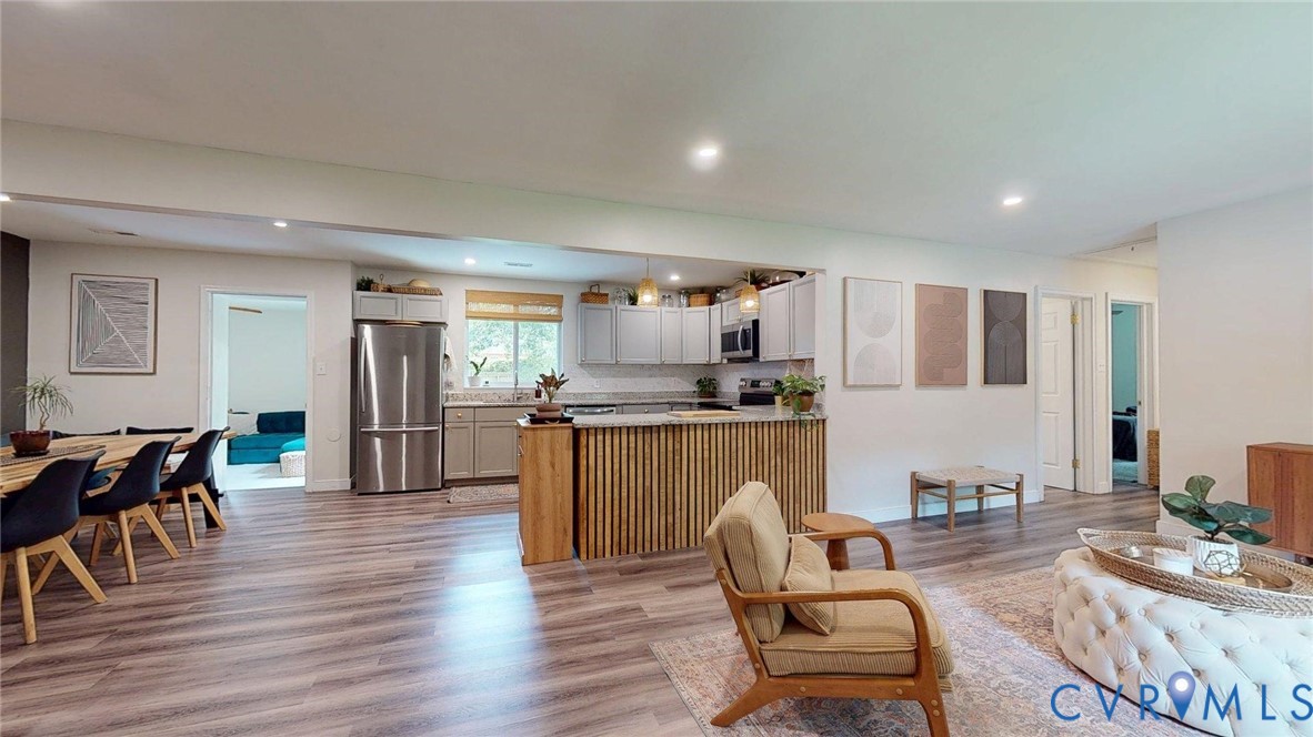 1109 Pierpont Rd