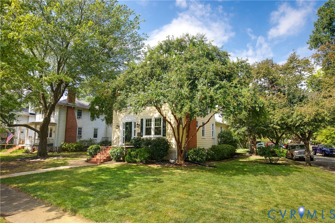 1408 Cedar Ln