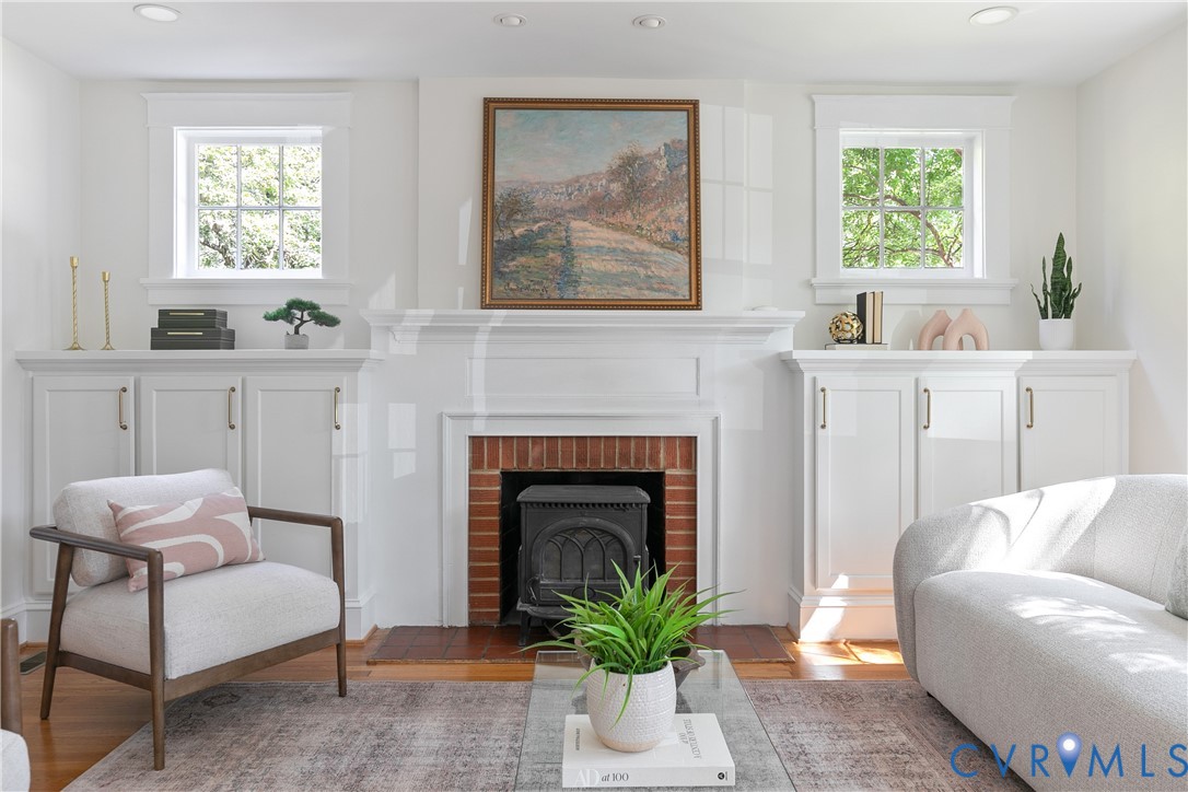 1408 Cedar Ln
