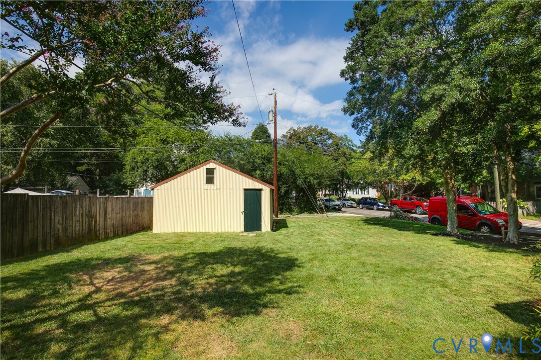 1408 Cedar Ln