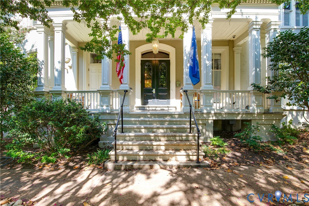 212 W Franklin St Unit#U204