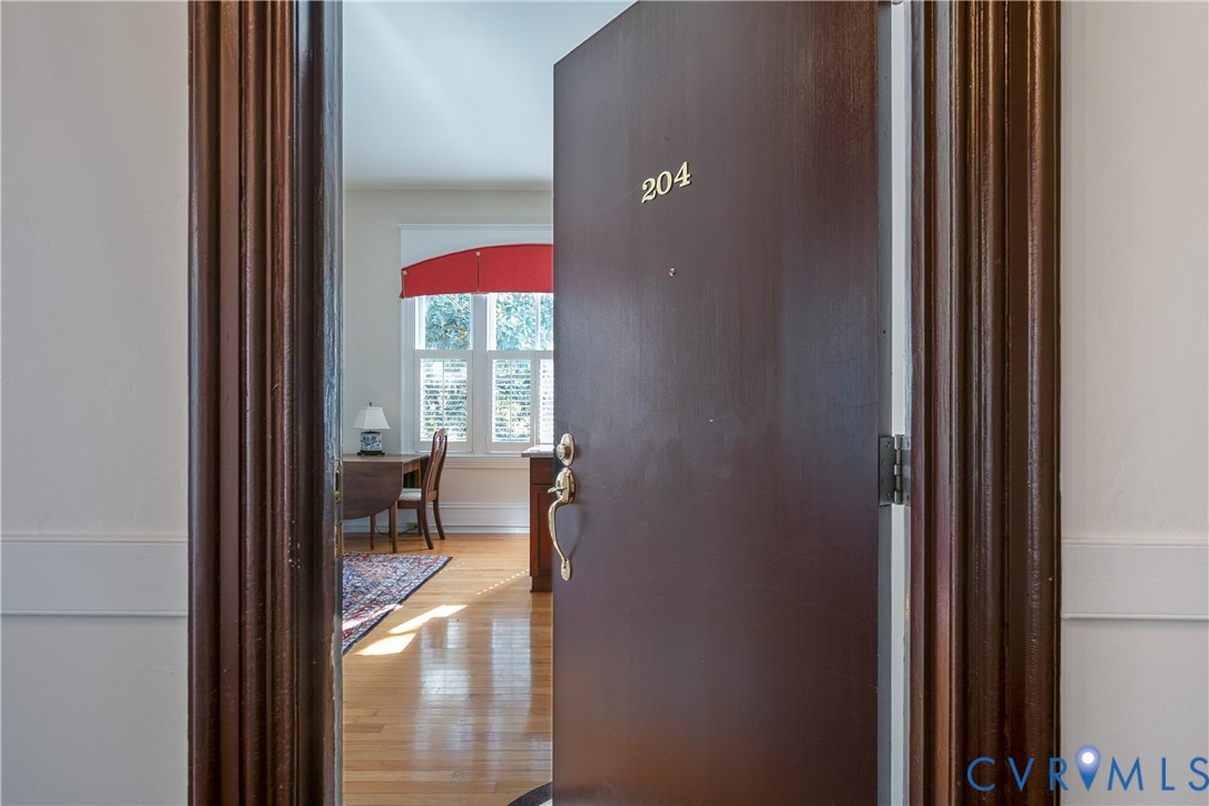 212 W Franklin St Unit#U204