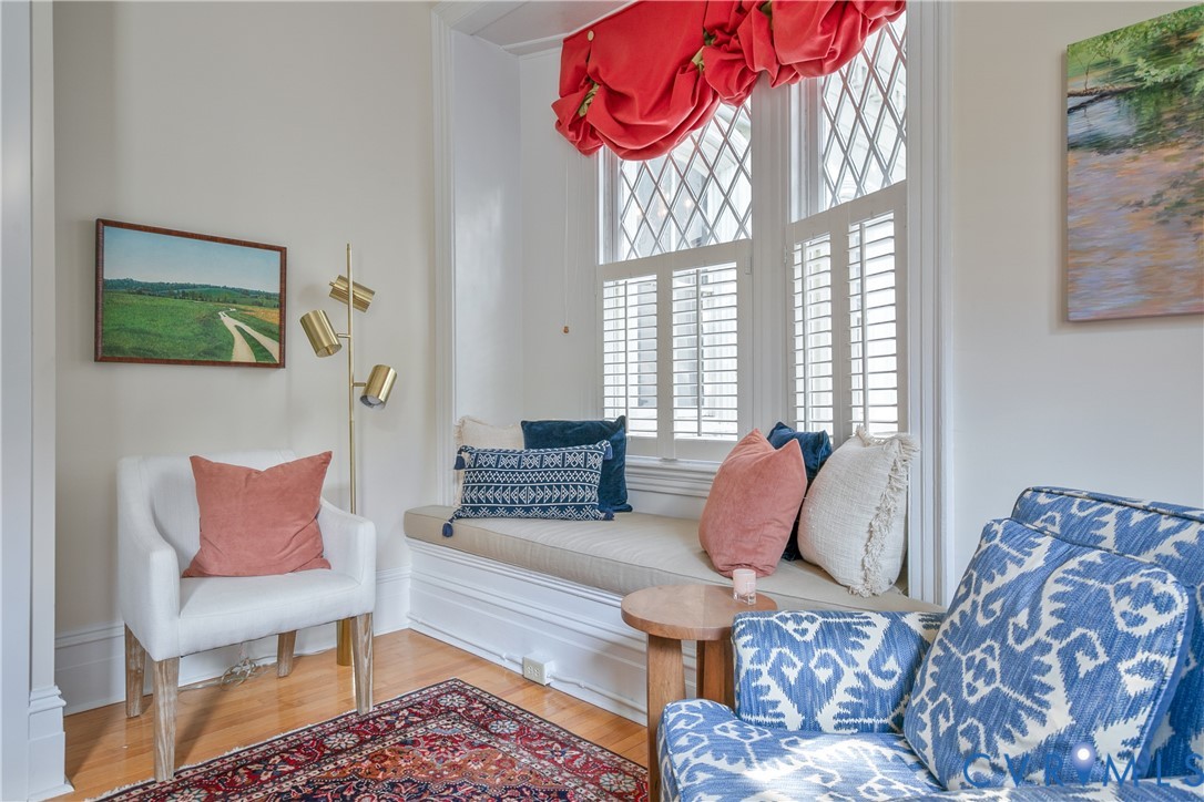 212 W Franklin St Unit#U204