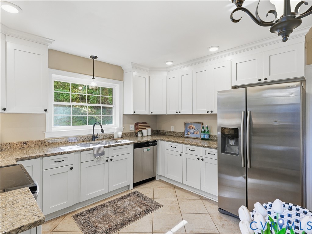 7539 Cherokee Rd