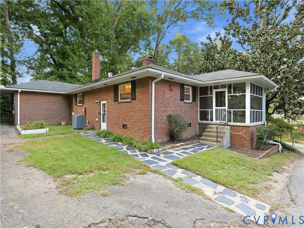 7539 Cherokee Rd