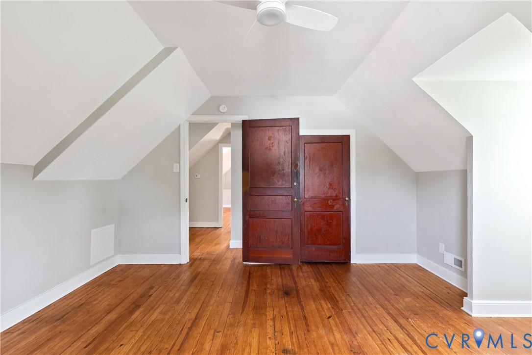 1355 Evergreen Ave