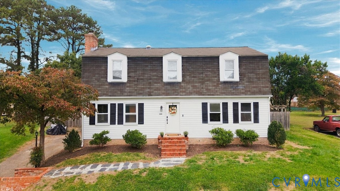324 Flicker Dr