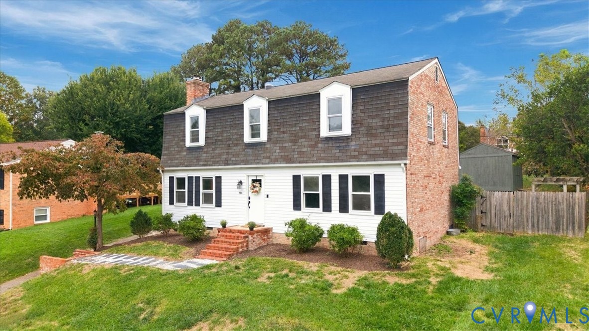 324 Flicker Dr