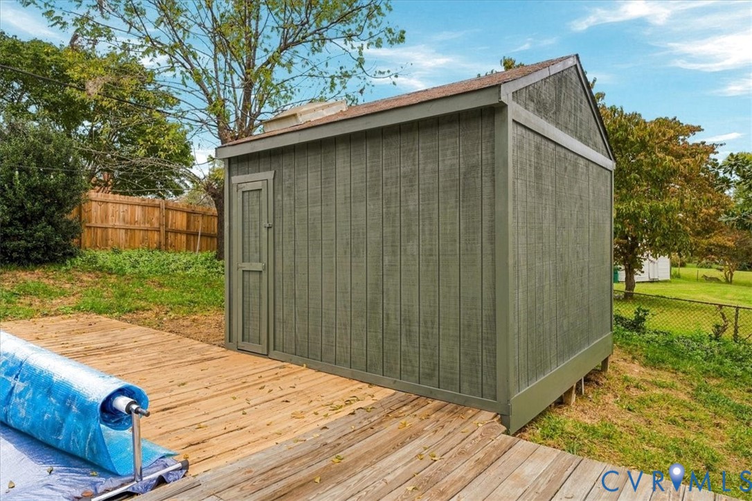 324 Flicker Dr