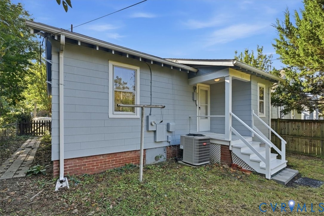2202 Newman Rd