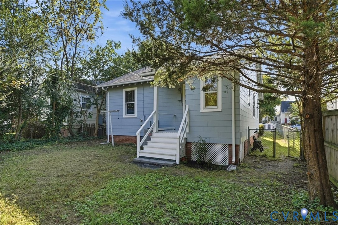 2202 Newman Rd