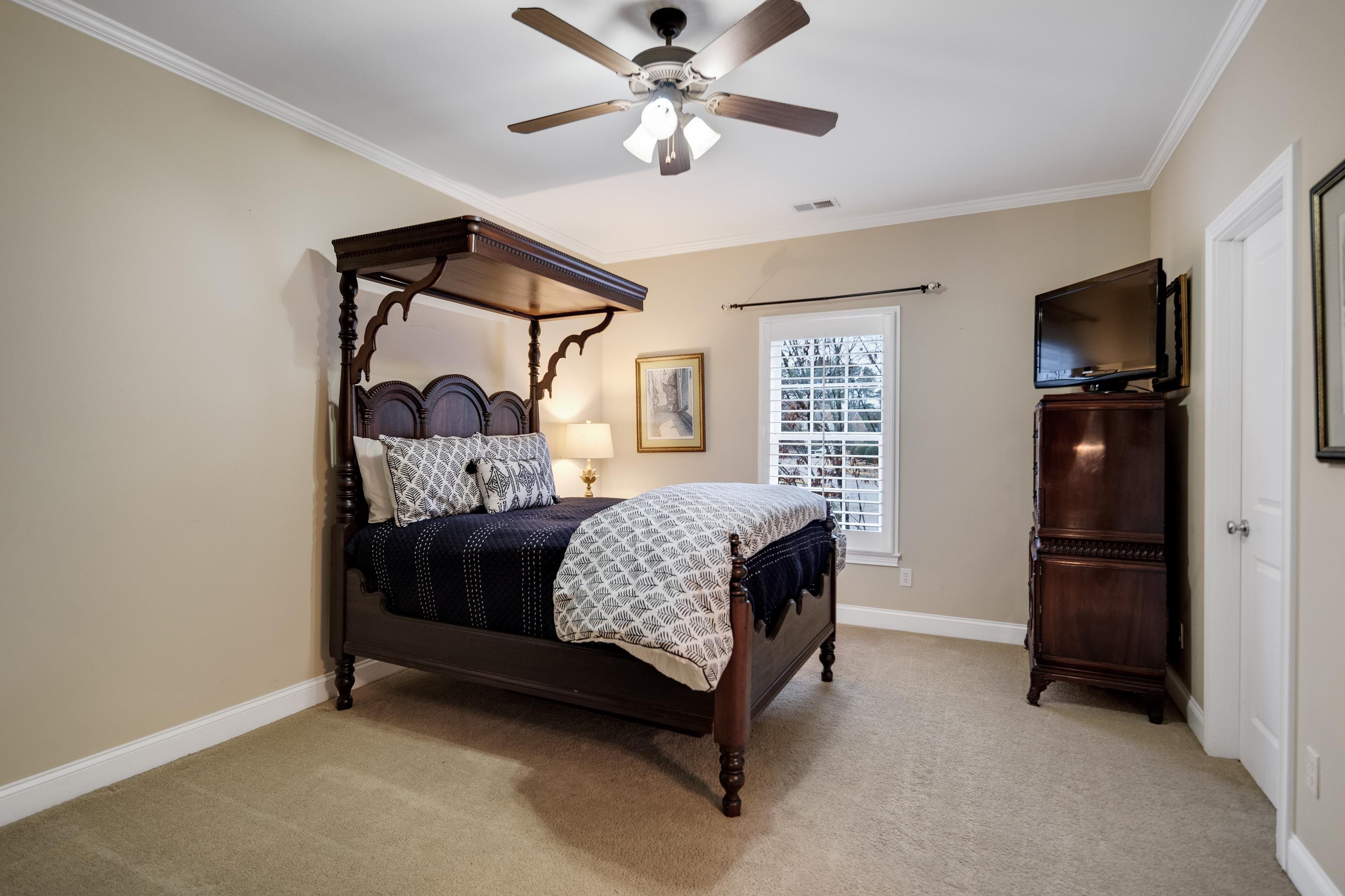 10097 BUSHROD CV