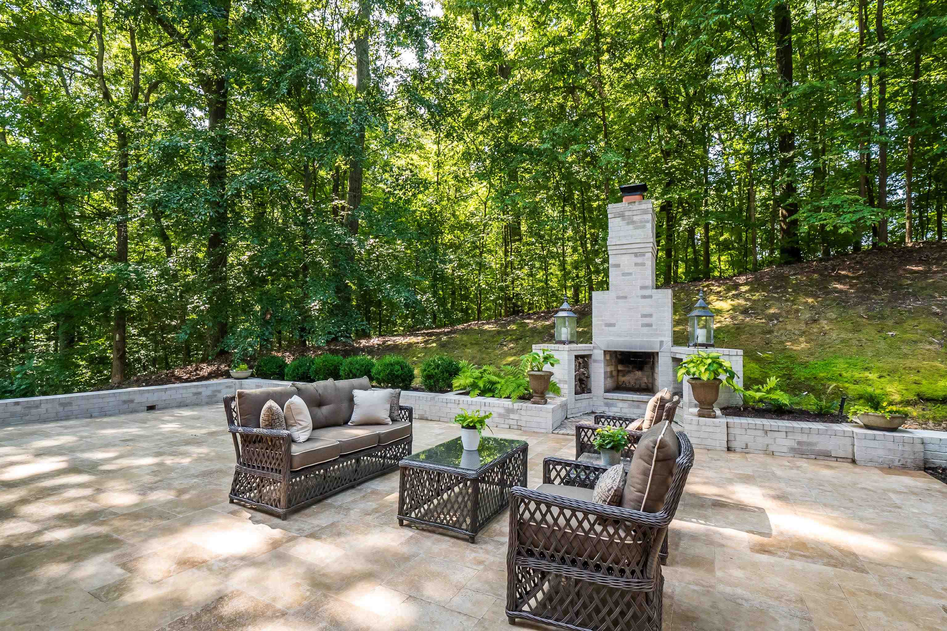 10109 RALEIGH-LAGRANGE RD