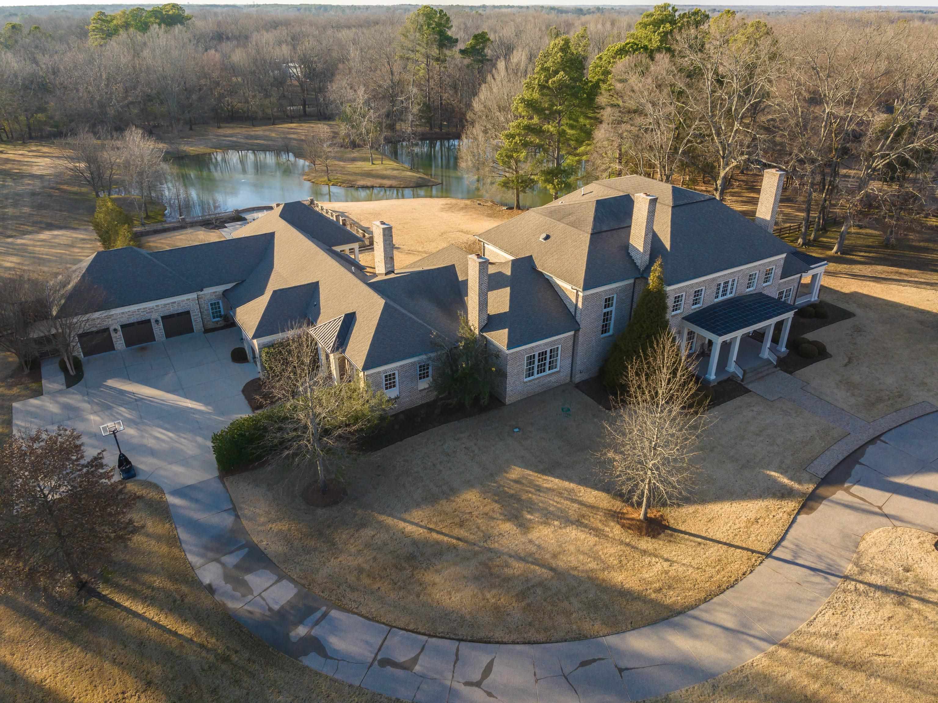 985 BRAY STATION RD