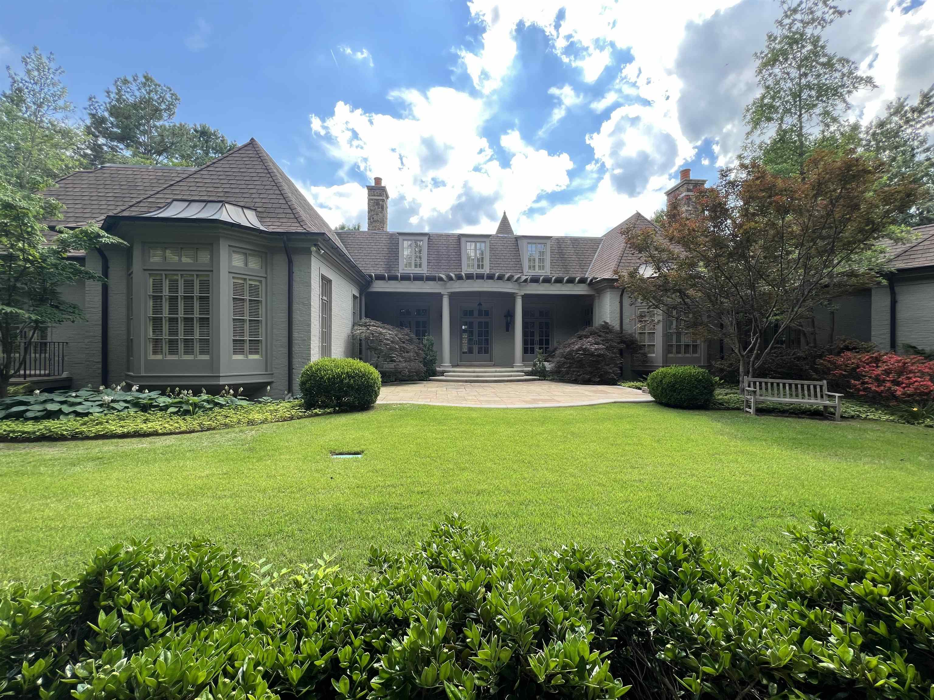 154 CLOISTER GREEN CV