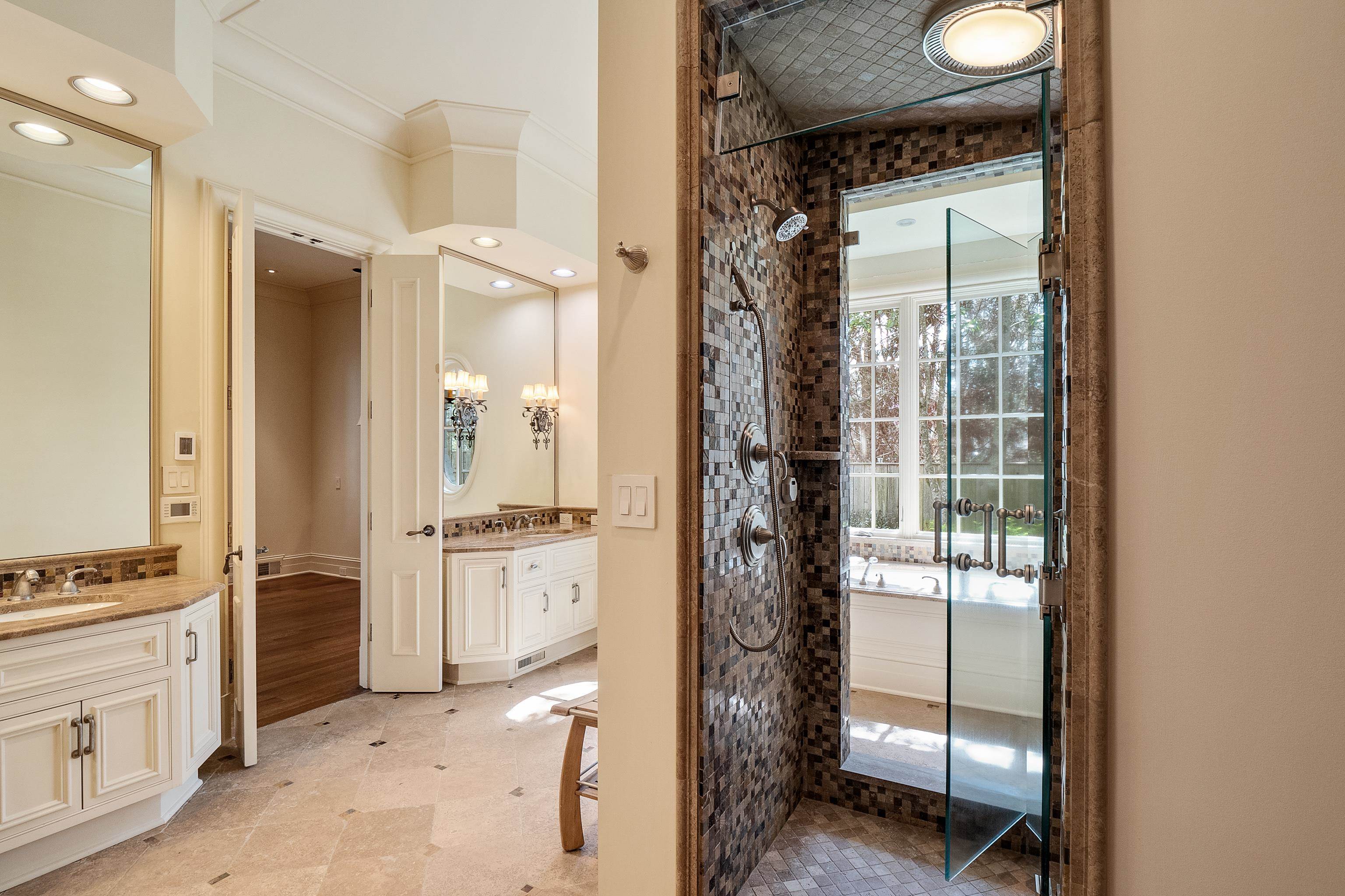 154 CLOISTER GREEN CV
