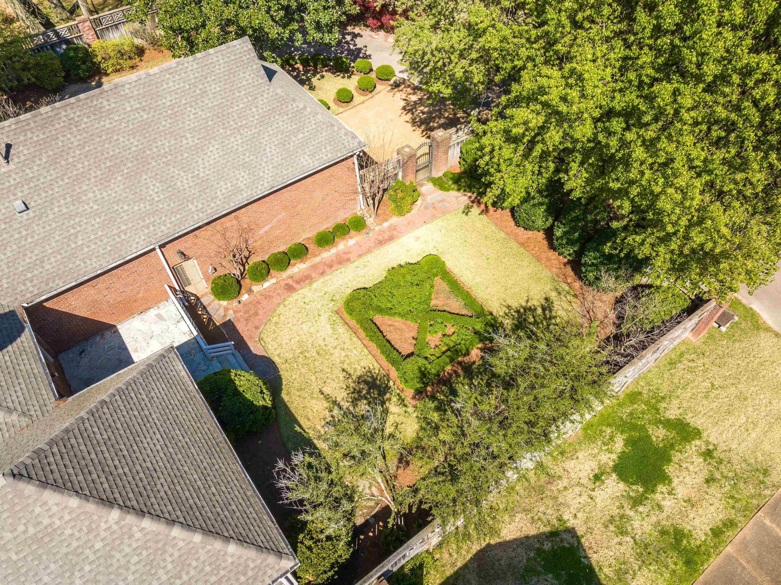 112 PIDGEON RD