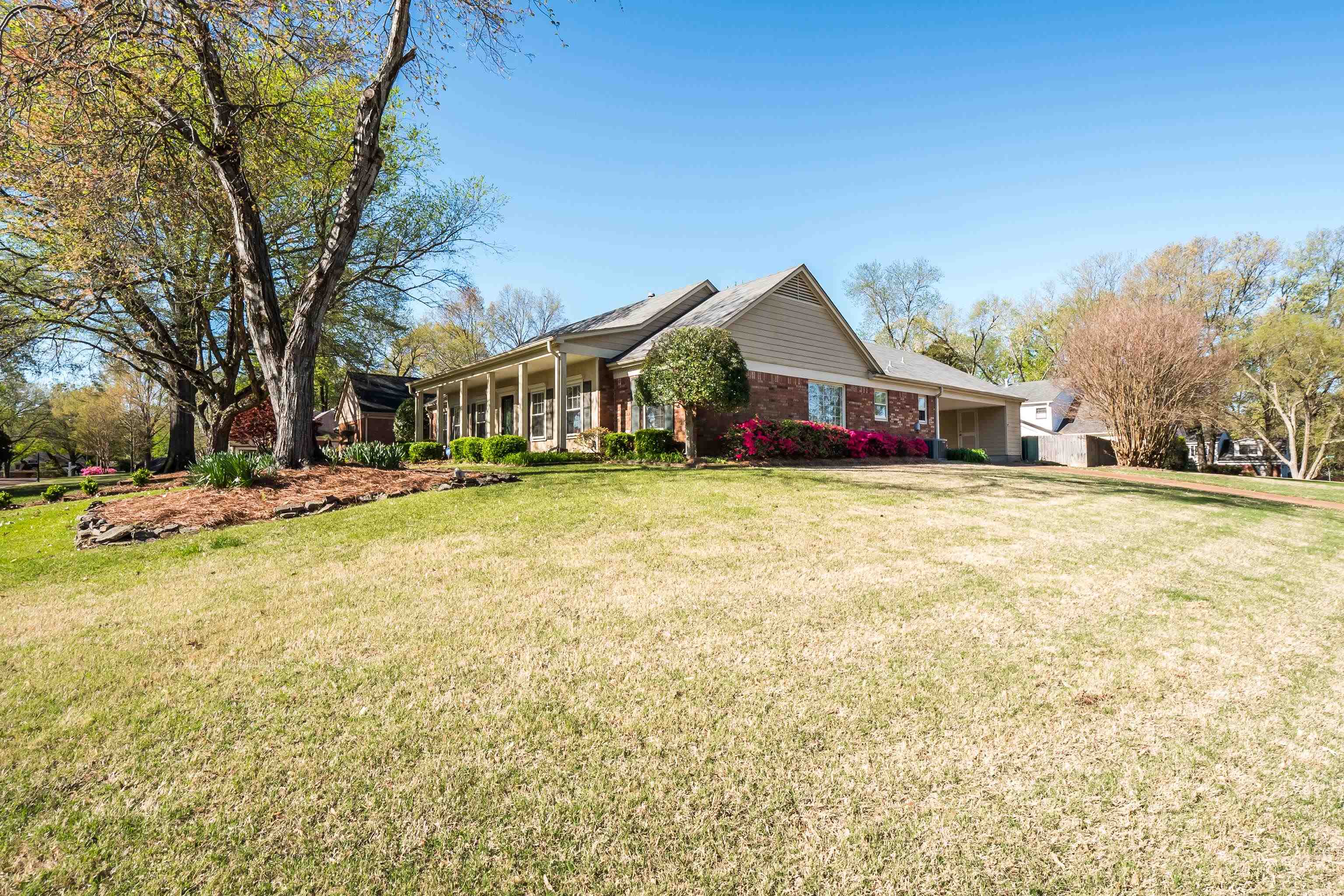 1763 TEDDINGTON DR