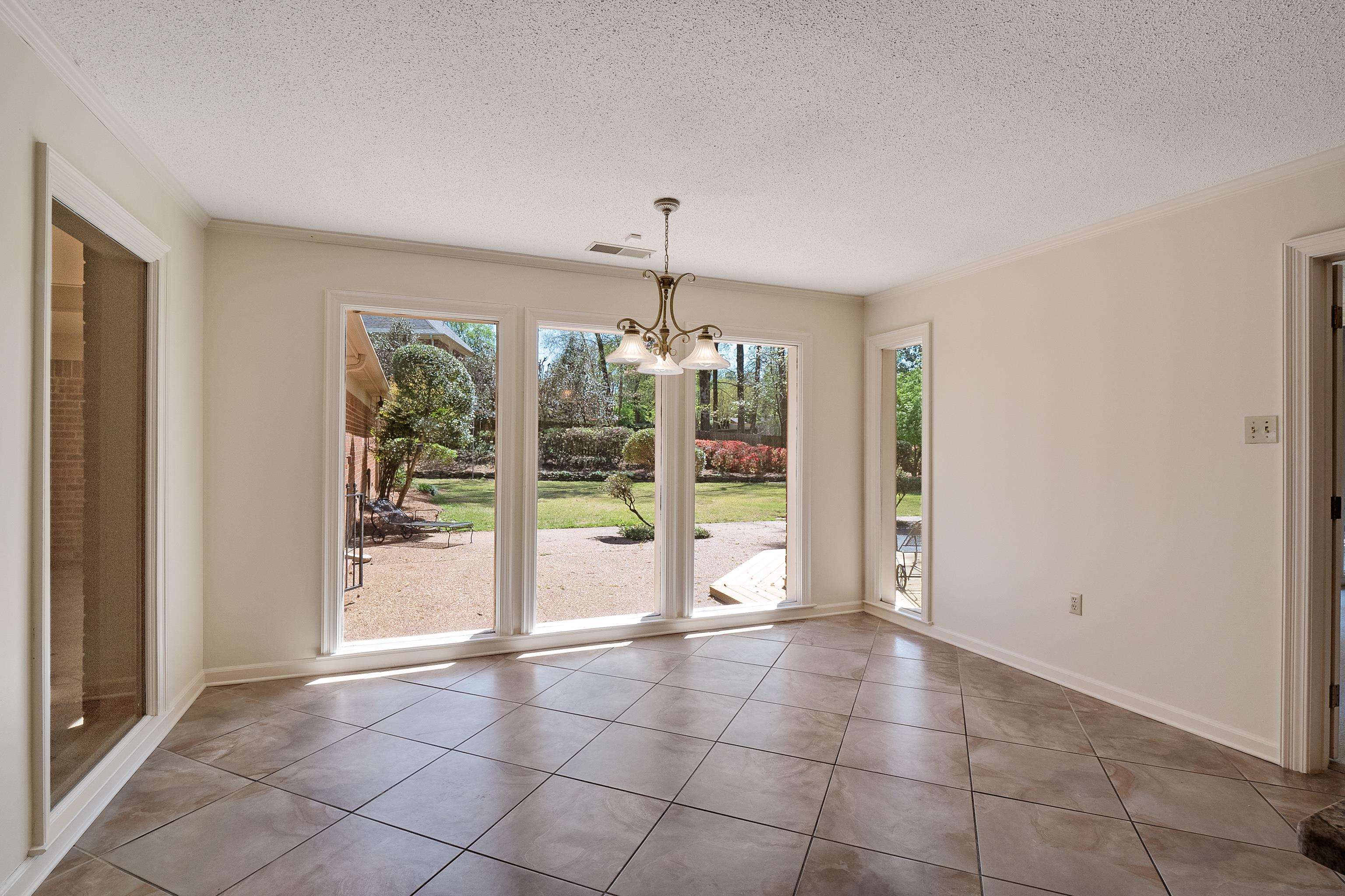 6711 WILD BERRY LN