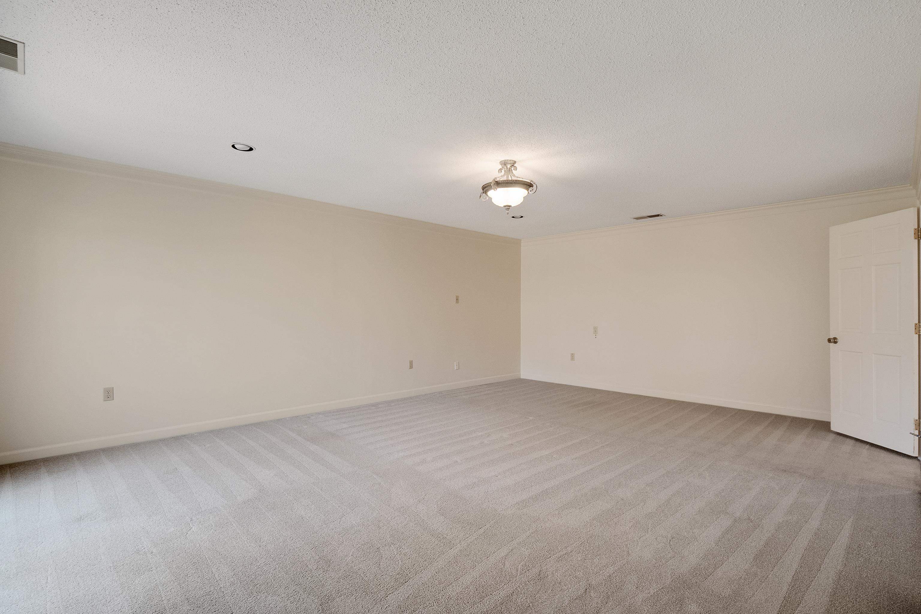 6711 WILD BERRY LN