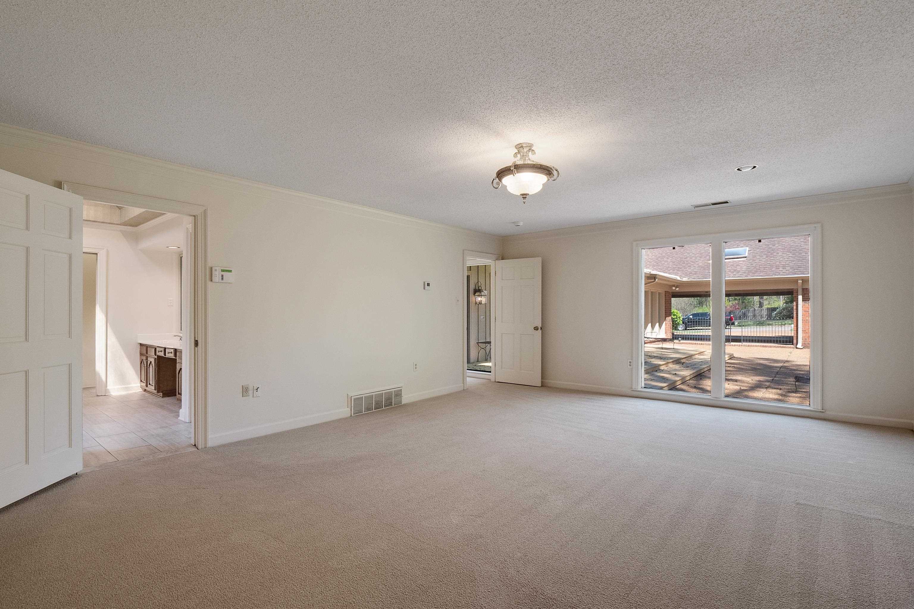 6711 WILD BERRY LN