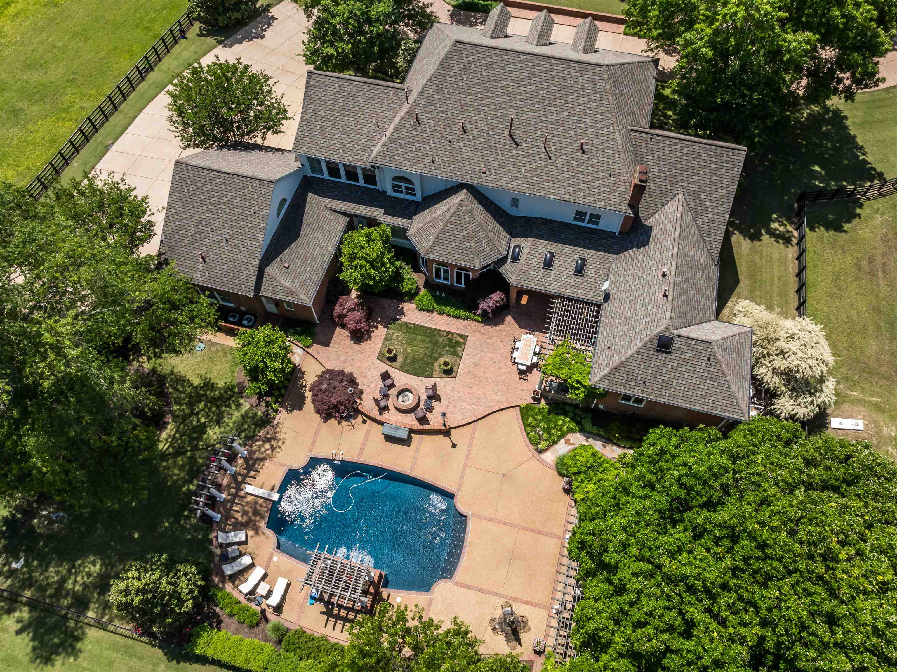 750 BRAY STATION RD