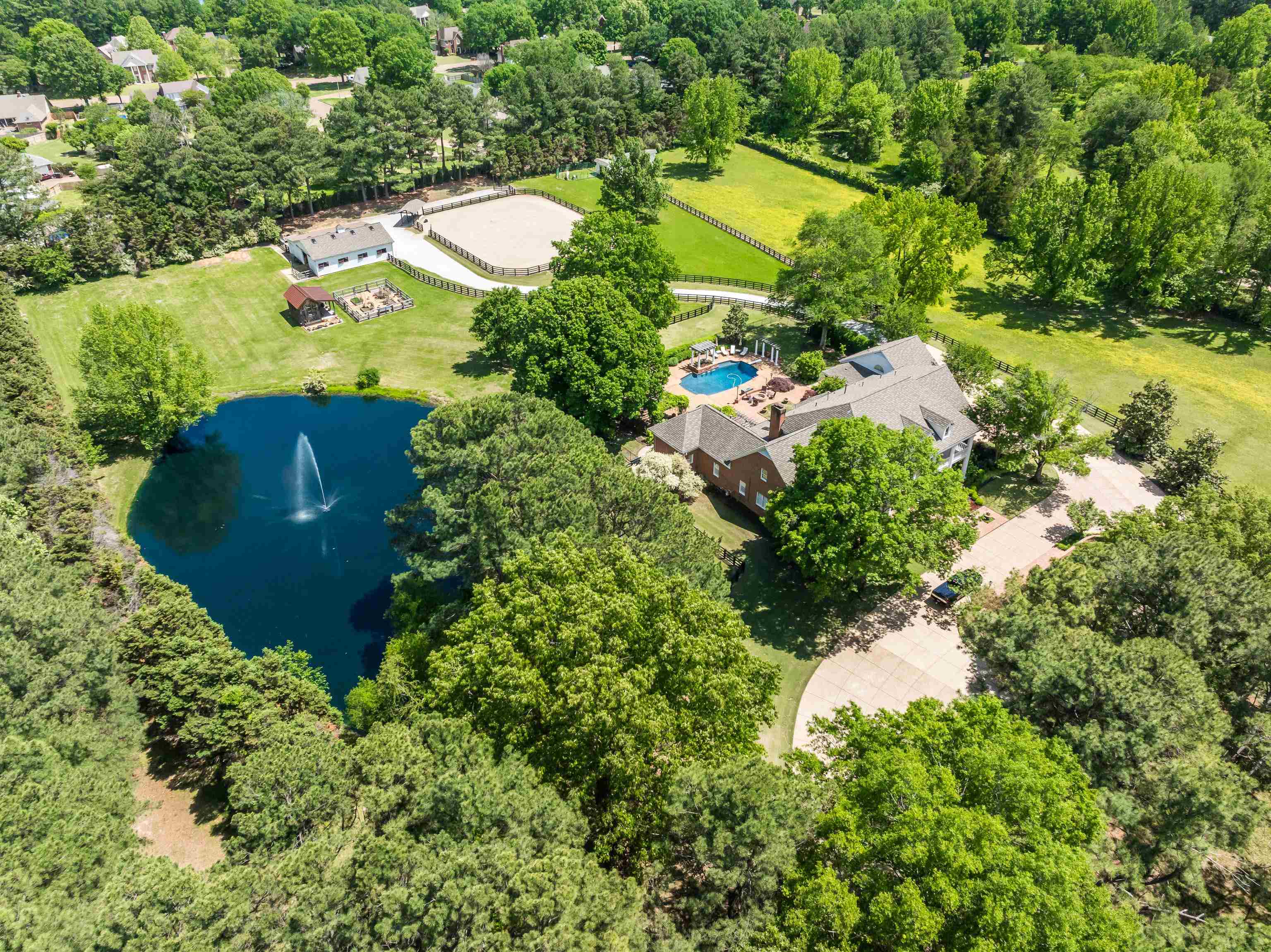 750 BRAY STATION RD