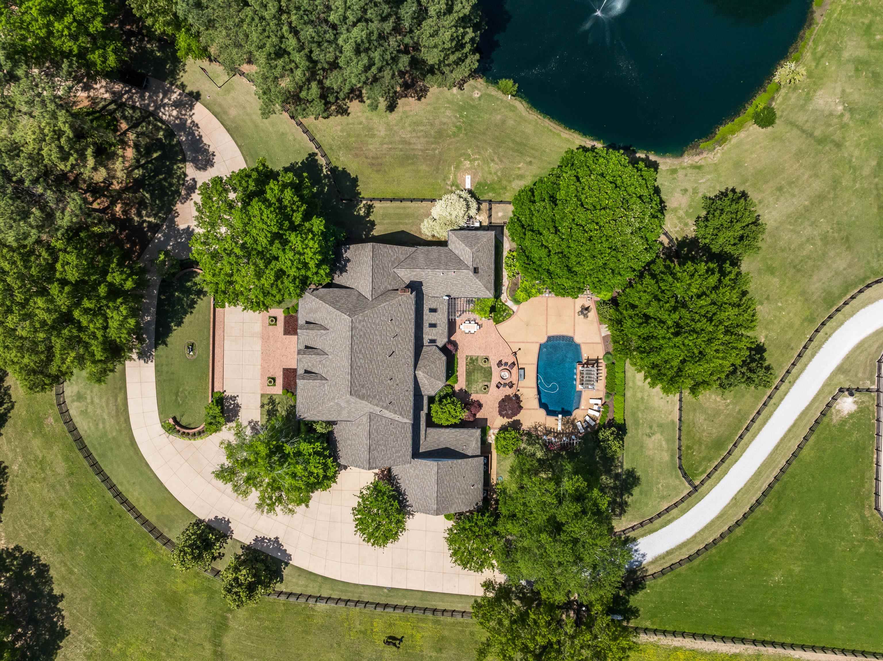750 BRAY STATION RD