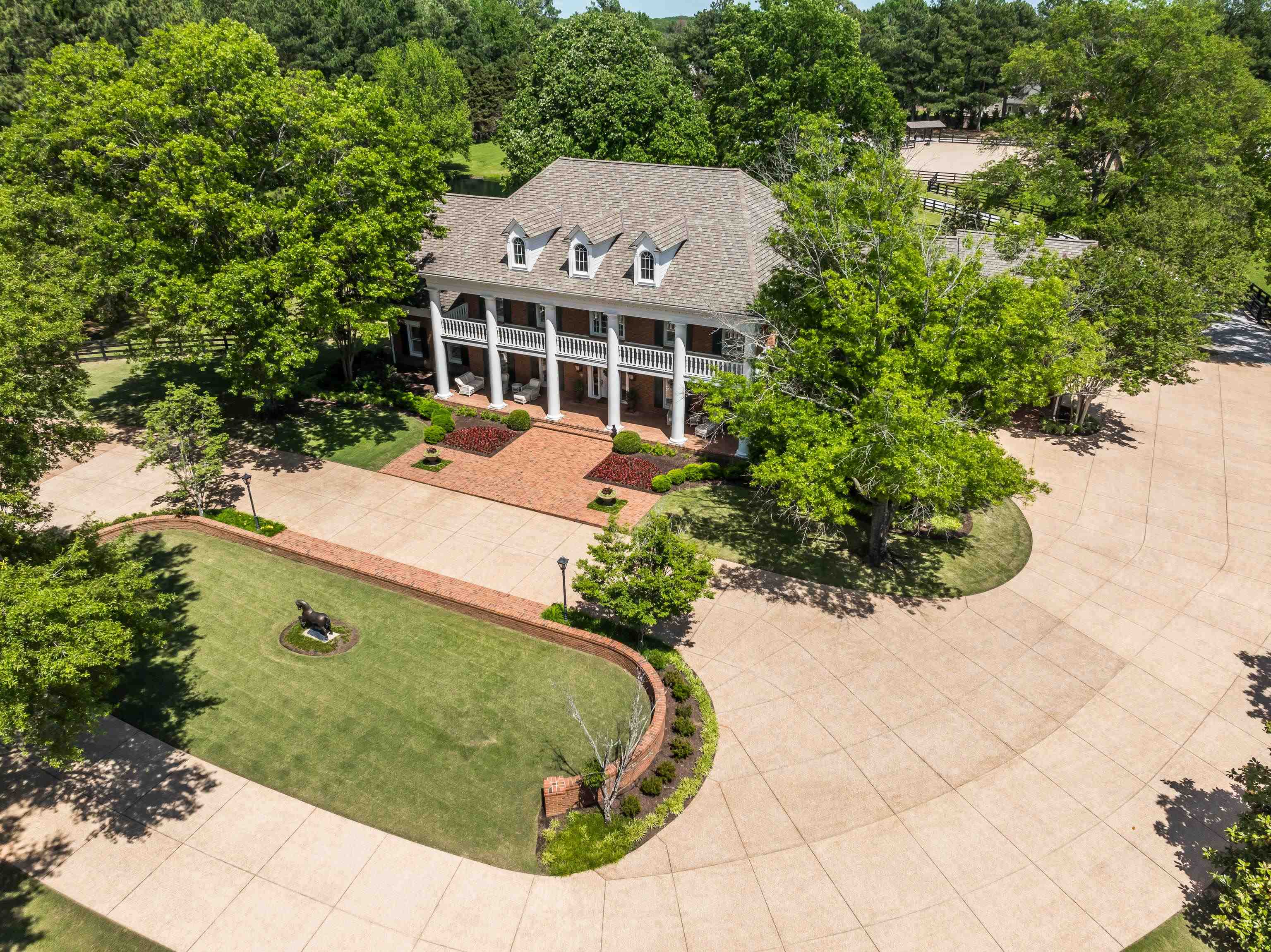 750 BRAY STATION RD