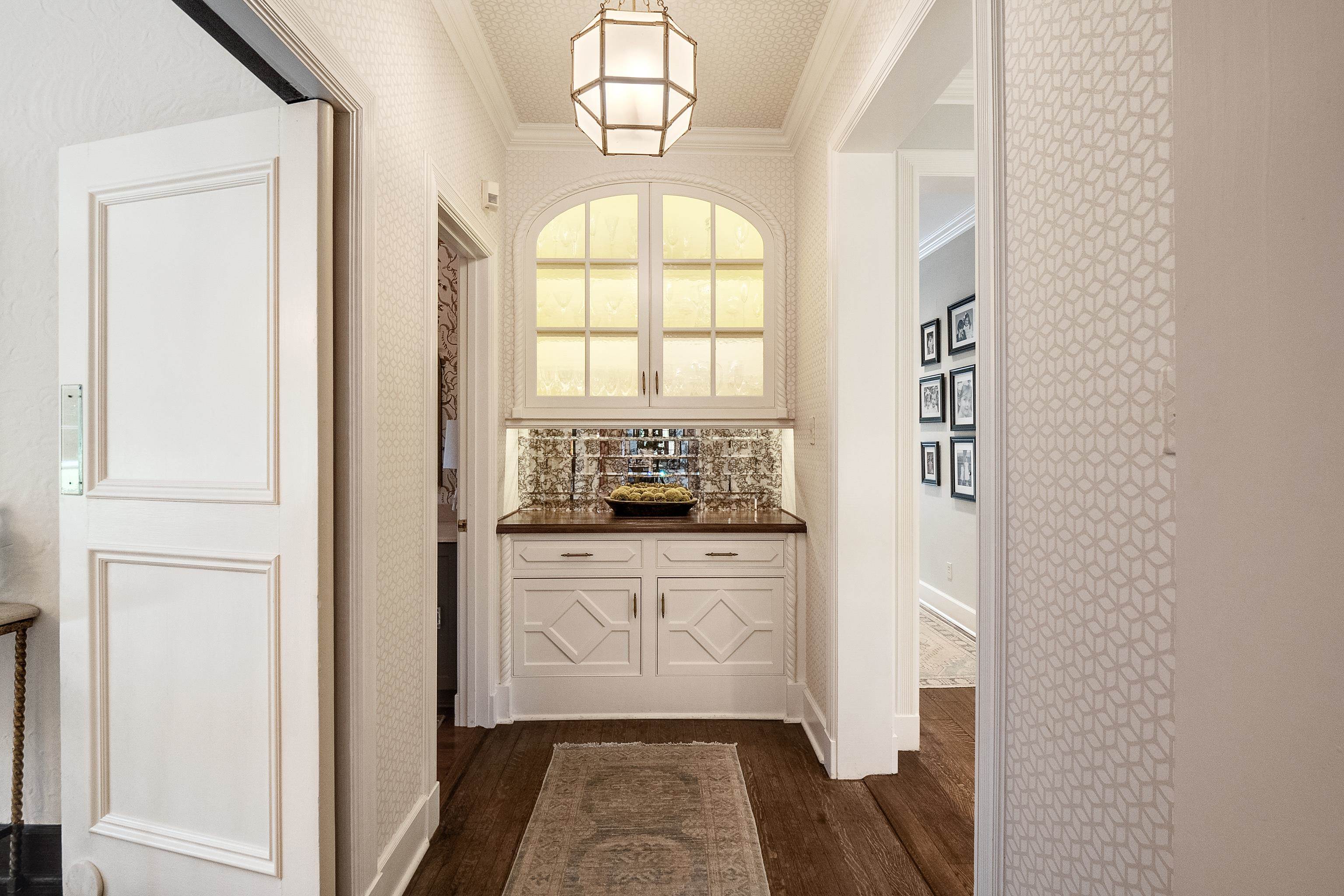 260 W CHERRY CIR