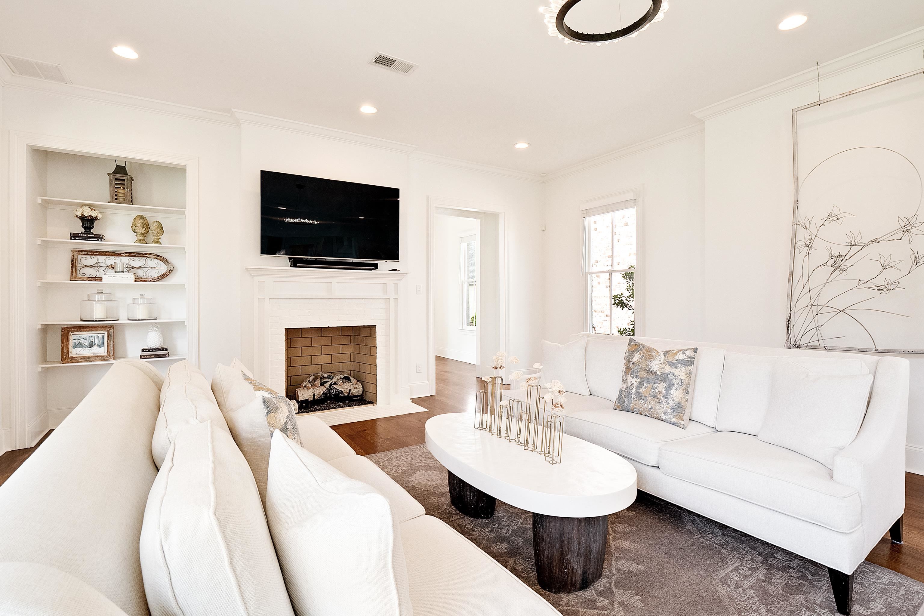 6590 CORINNE OAK CV