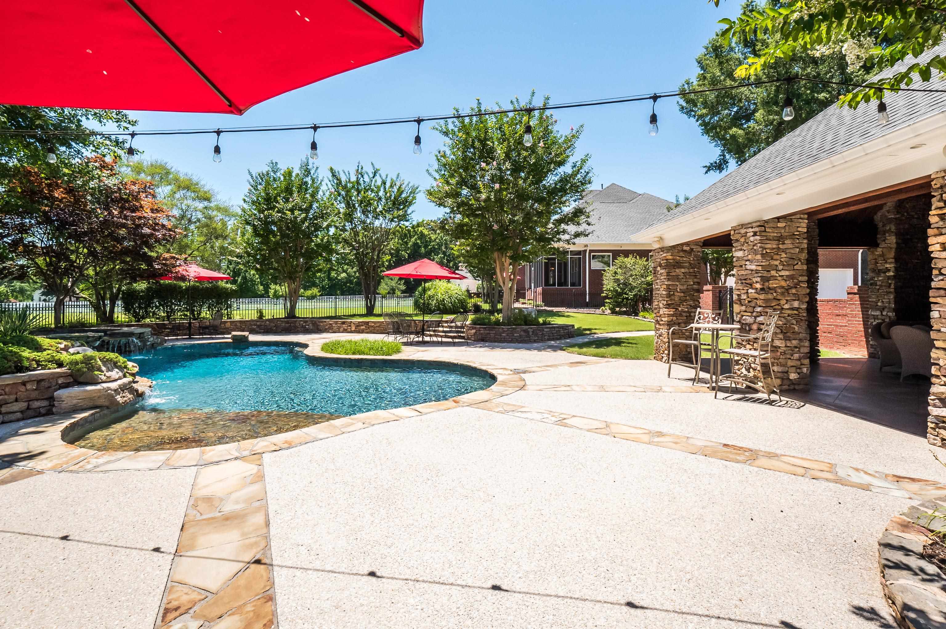 11625 SPRING MANOR LN