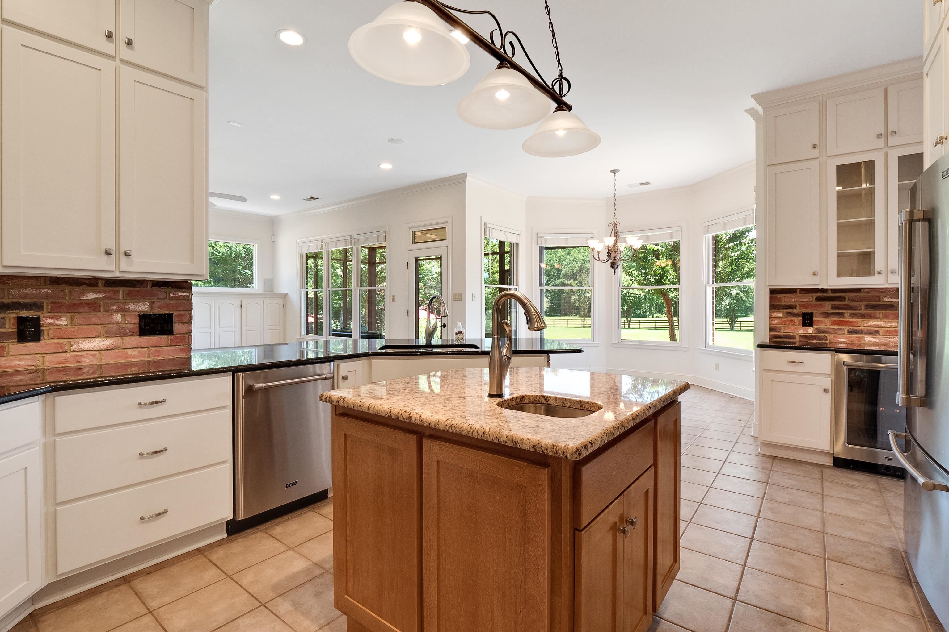 11625 SPRING MANOR LN