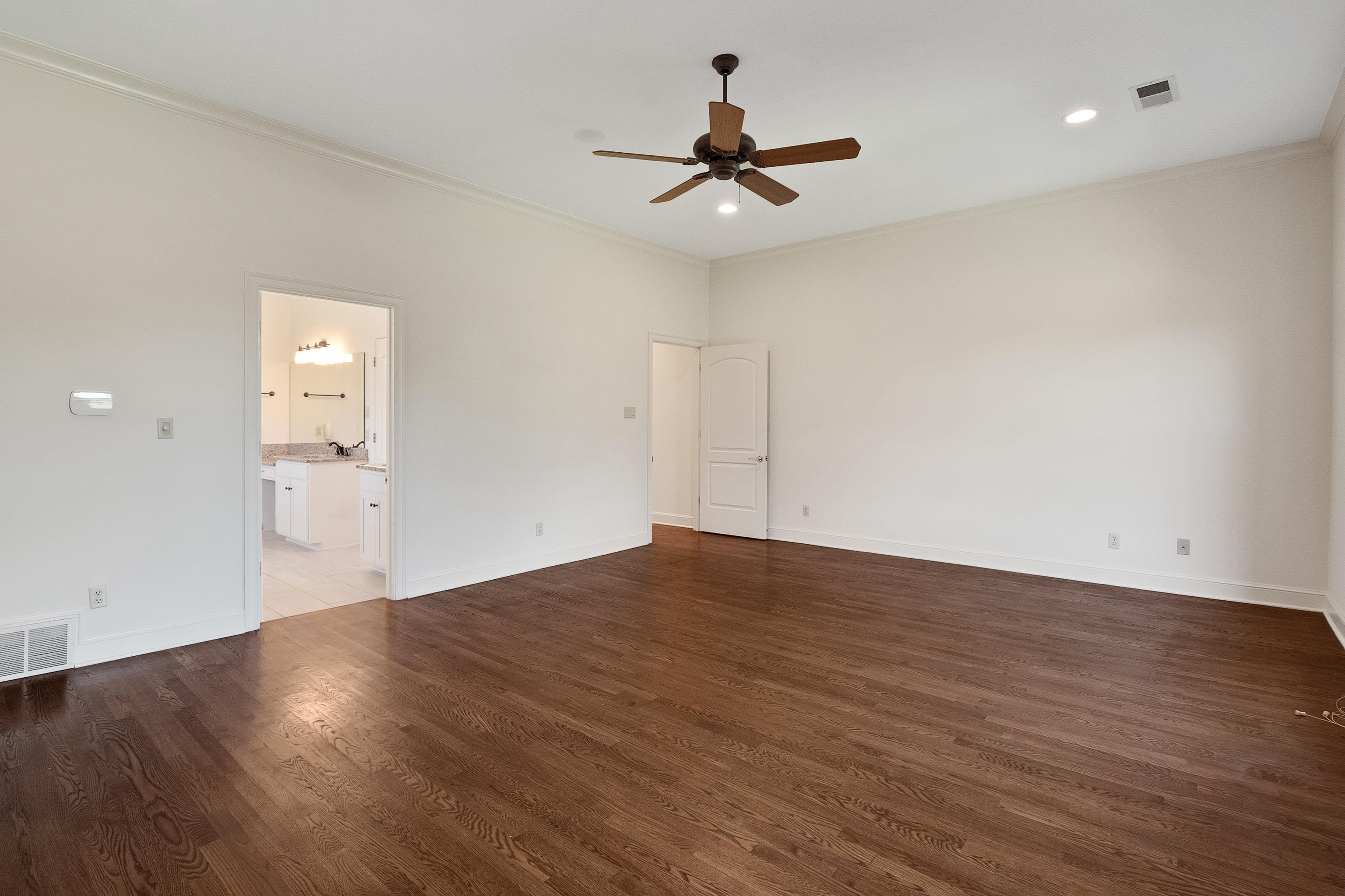 11625 SPRING MANOR LN