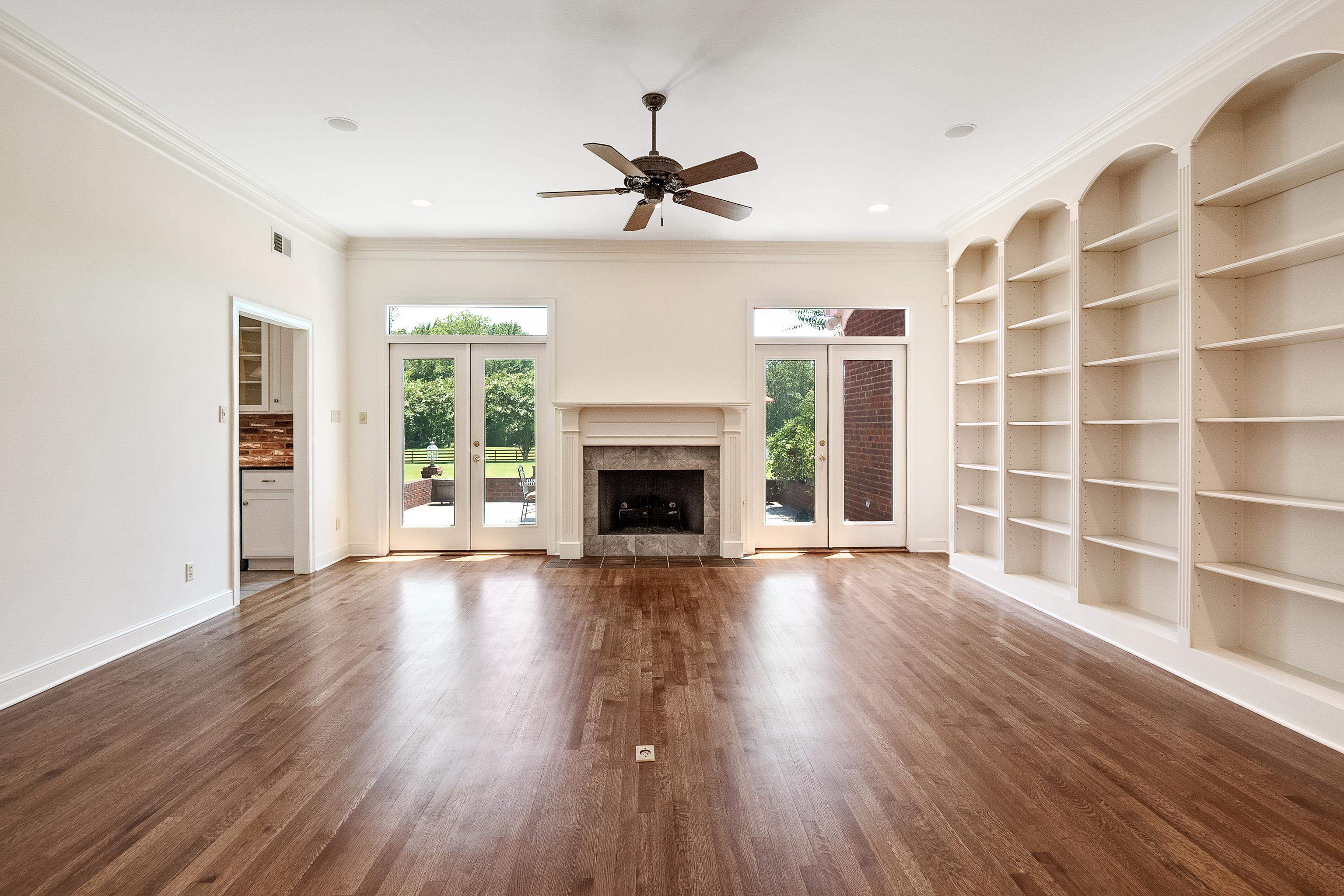 11625 SPRING MANOR LN