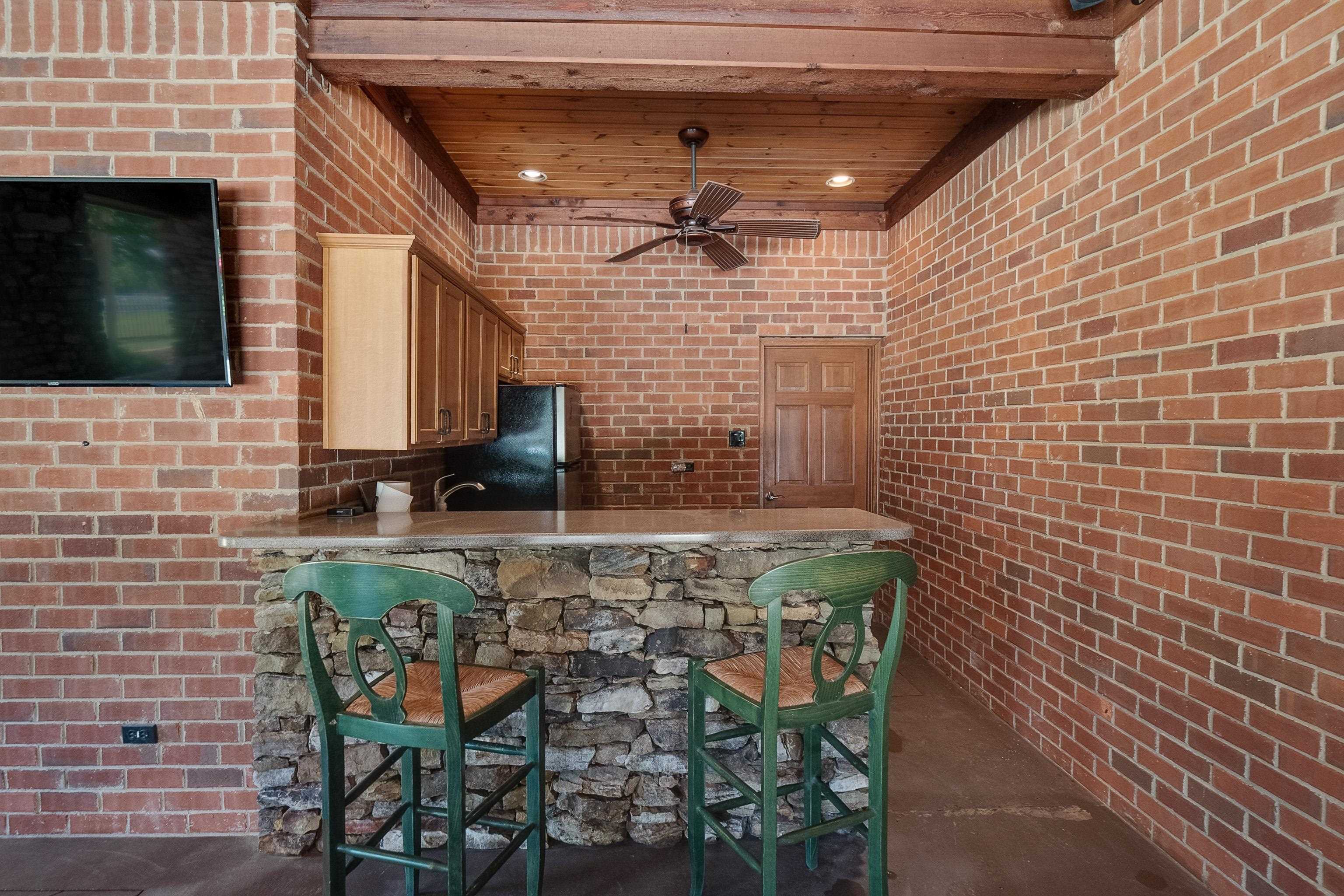 11625 SPRING MANOR LN