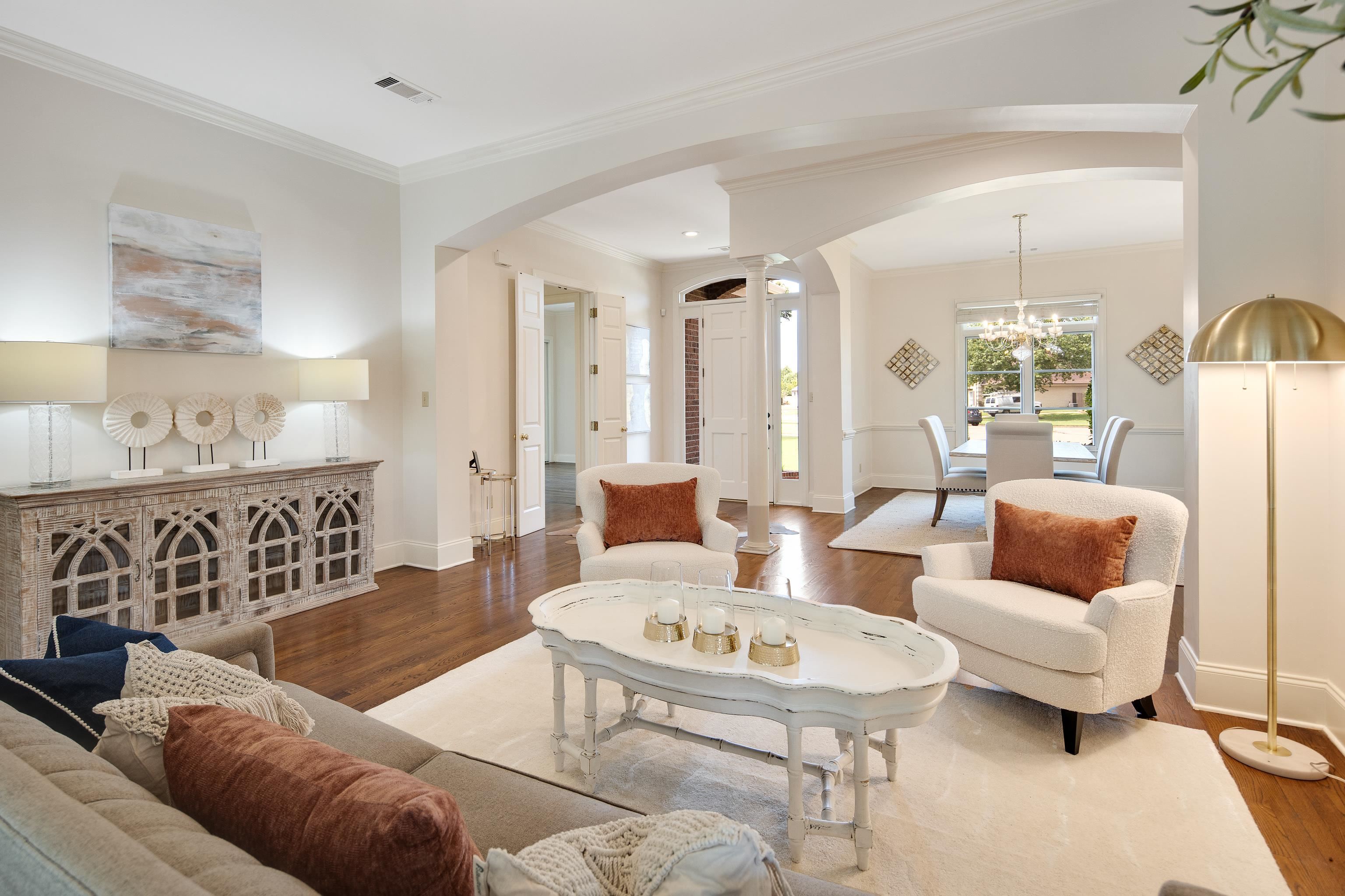 9355 GRESHAM CV
